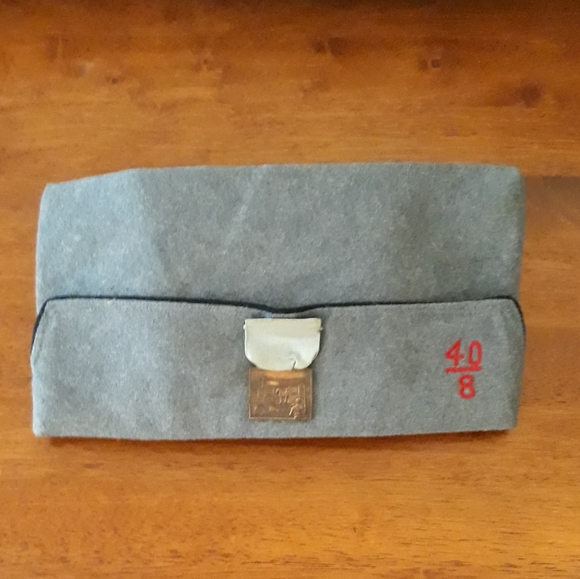 Vtg Veteran American Legion Society of 40 Men 8 Horses Garrison Cap & Medal - Picture 2 of 11